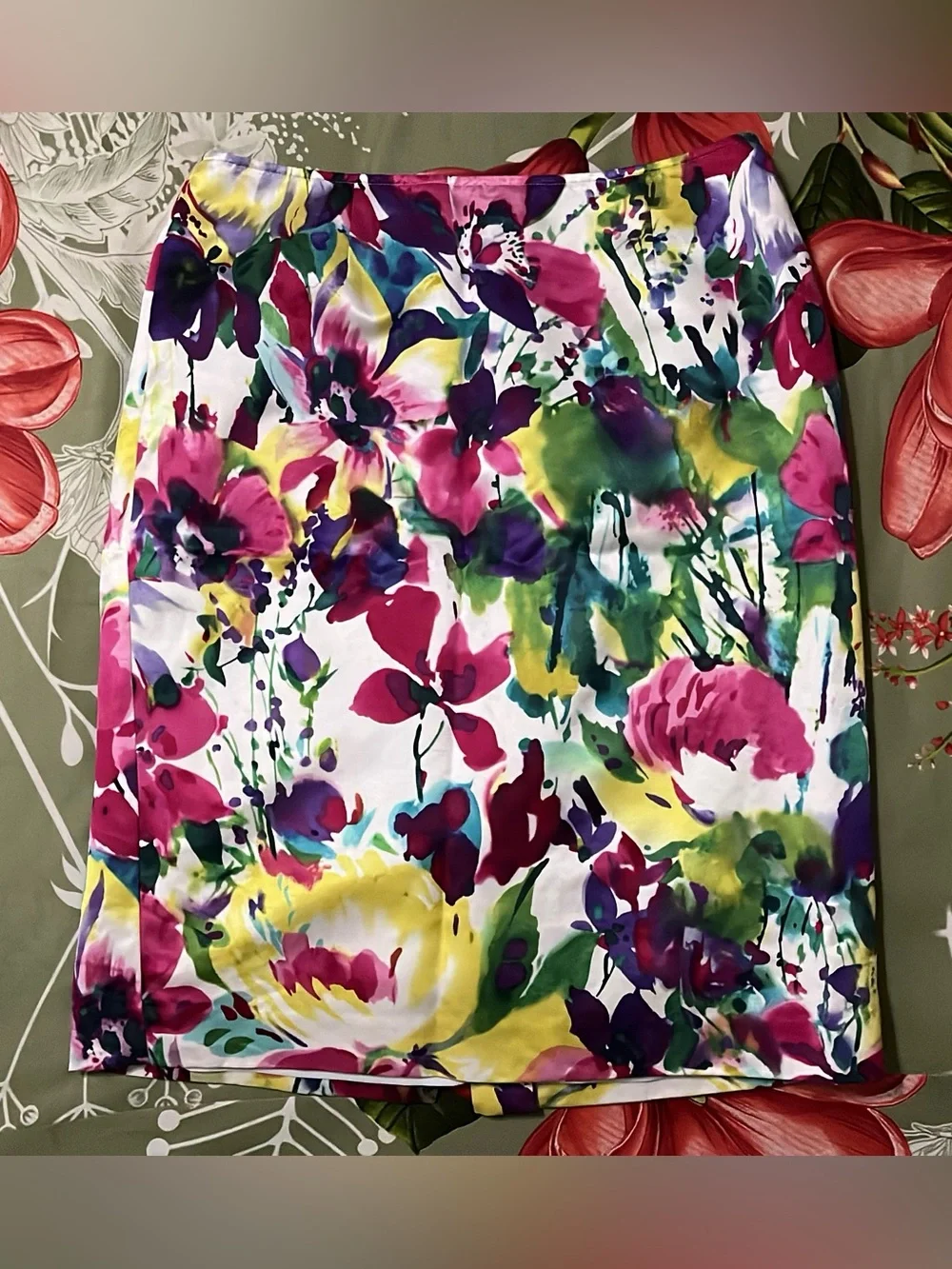 Jones New York Womens Size 4 Floral Silk Blend Pencil Skirt Pink Purple Green
